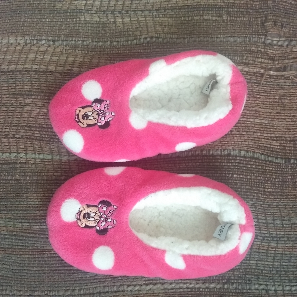 Little girls slippers